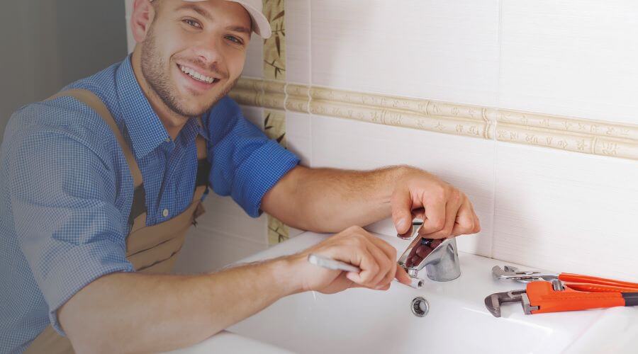 Professional same day plumber in La Crosse, FL